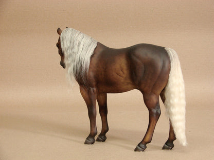 Cavalo Marrom